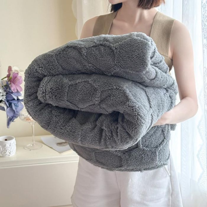 Luxury Pure Softness and Elegance Blanket 200 x 230 cm