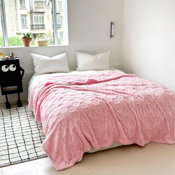 Luxury Pure Softness and Elegance Blanket 200 x 230 cm